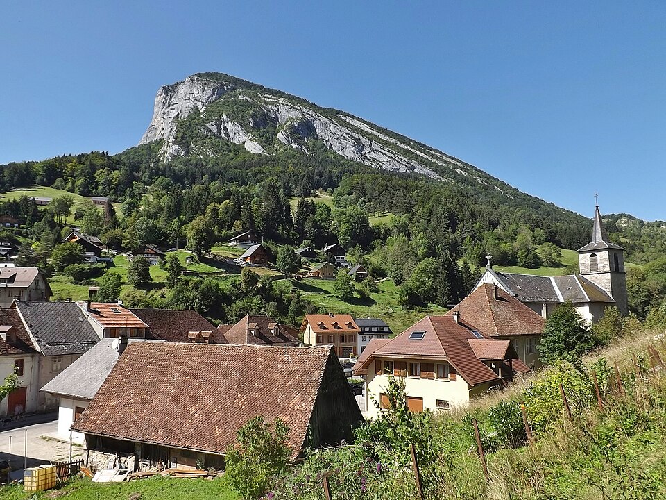 Saint — Pierre d'Entremont, Savoie (2014)