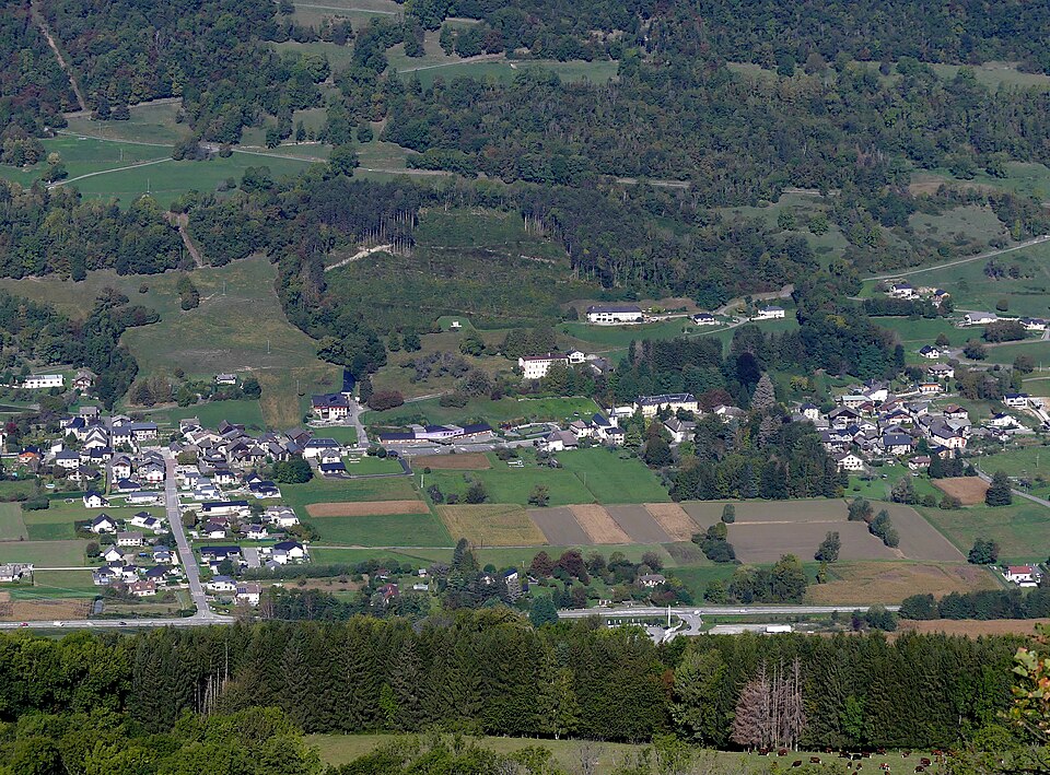 Chef — lieu de Villard — Sallet depuis Pic de l'Huile (octobre 2023)