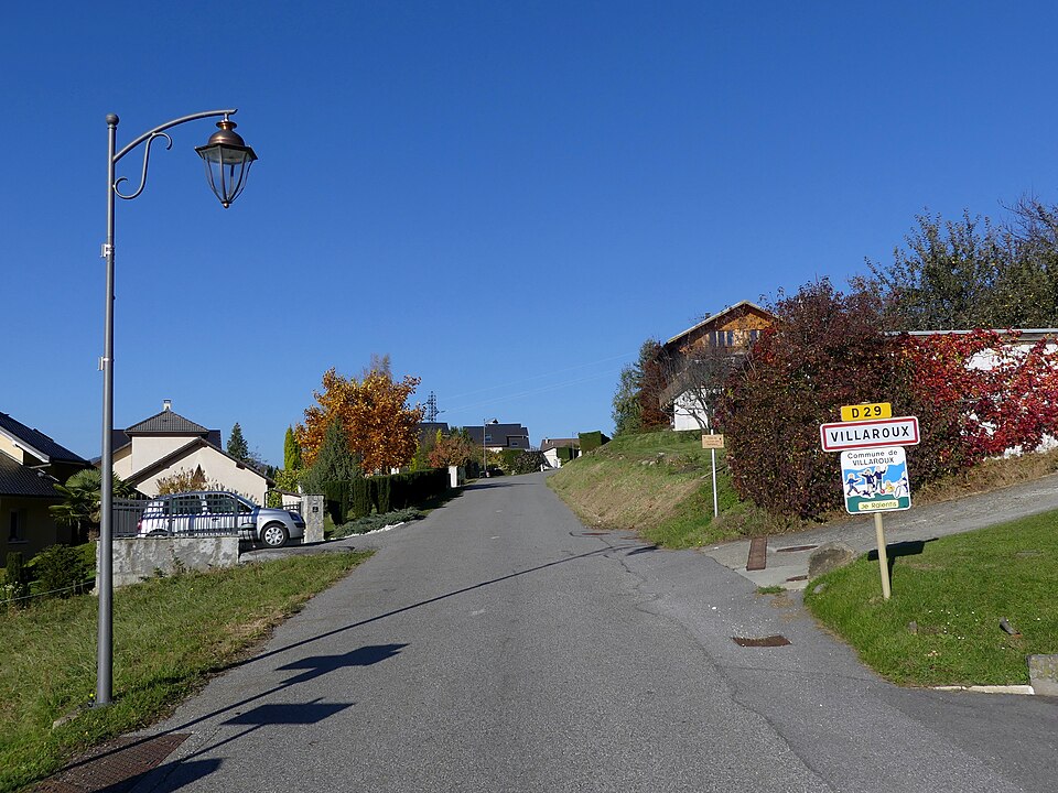 Entrée à Villaroux en automne (octobre 2021)