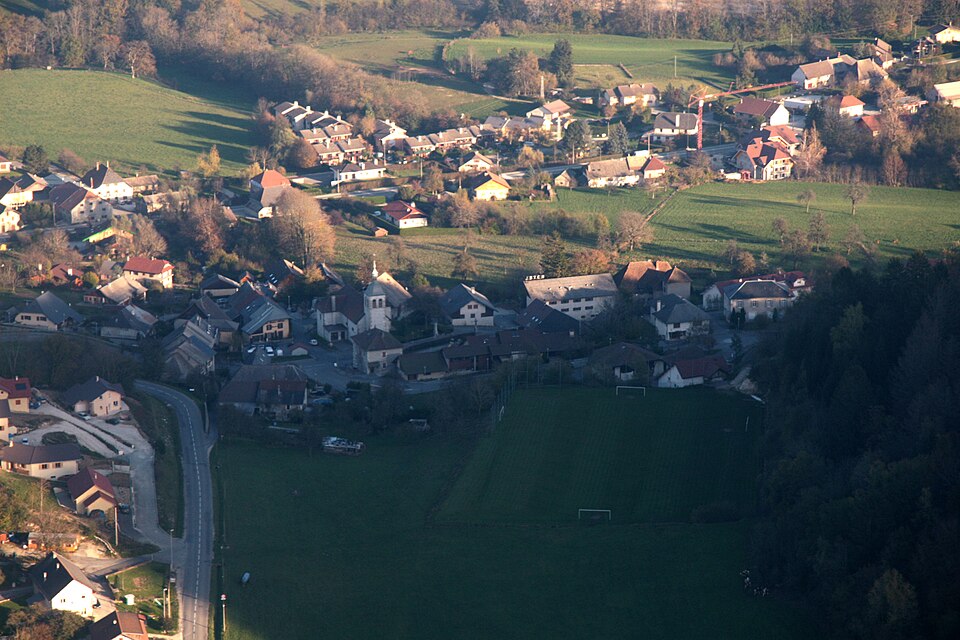 Allonzier centre