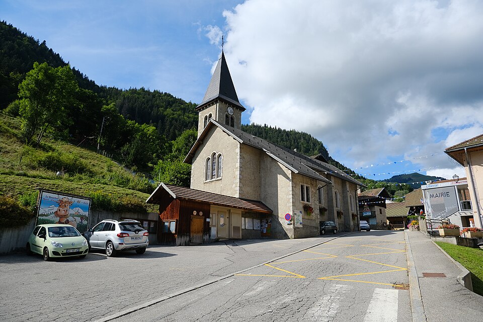 Église de l'Assomption — de — Marie @ Village @ Le Bouchet — Mont — Charvin (51354791301)