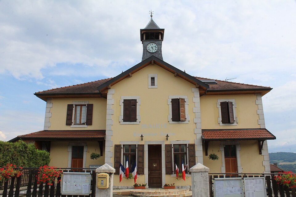 Mairie Contamine Sarzin 5
