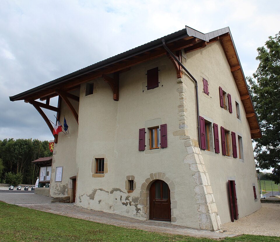 Mairie Copponex 3