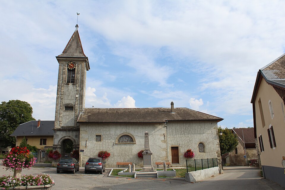 Église St Quentin Crempigny Bonneguête 1