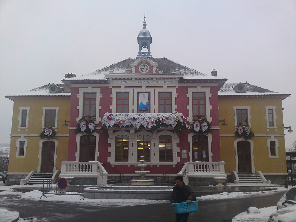 Mairie de Douvaine — France