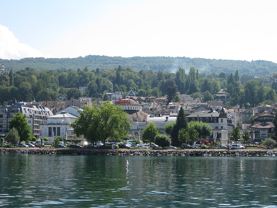 08 — 27 Lake Geneva 464