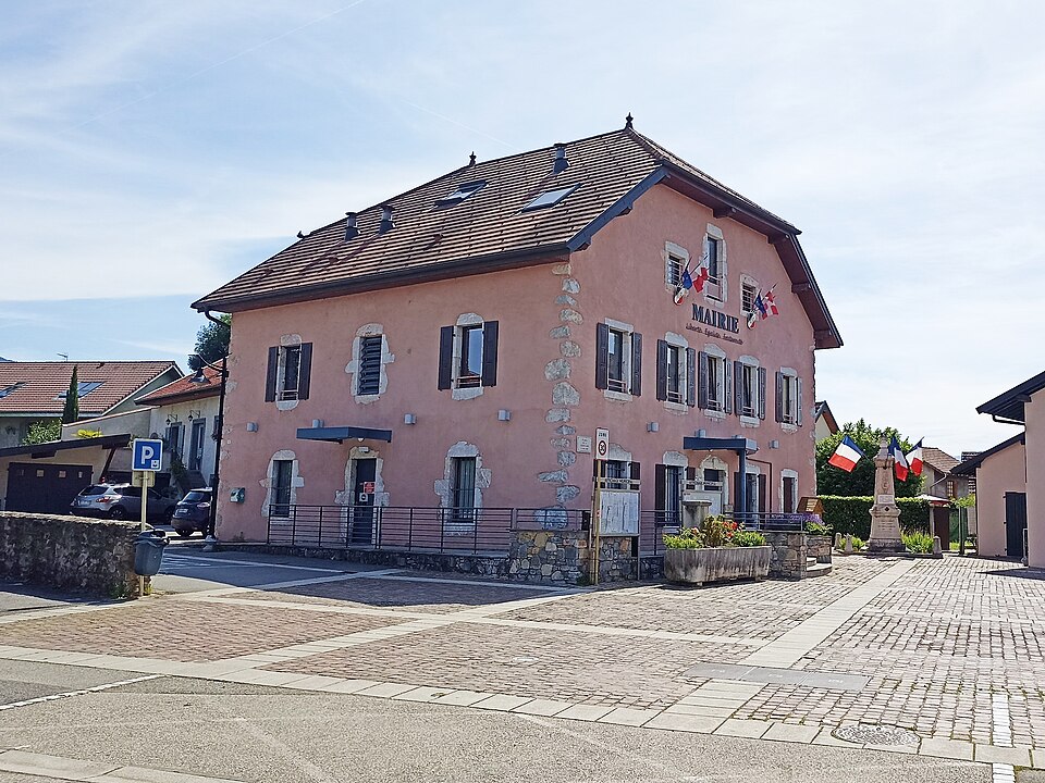 Nangy (74) — Mairie 1
