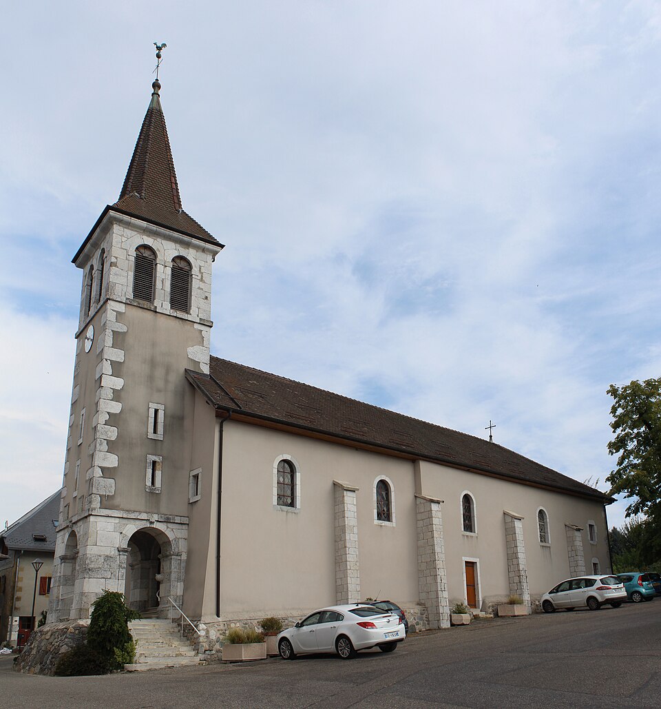 Église St Jean Baptiste Thusy 3