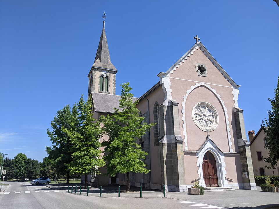 Vallières — sur — Fier — Église Saint — François (juil 2022)