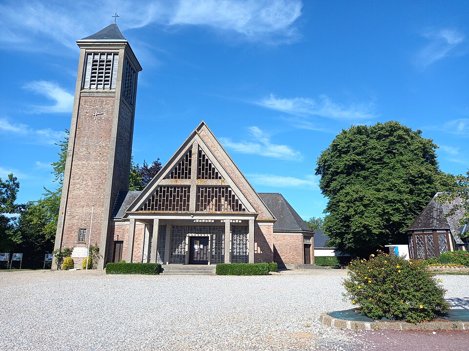 Église Saint — Wandrille de Belleville — en — Caux