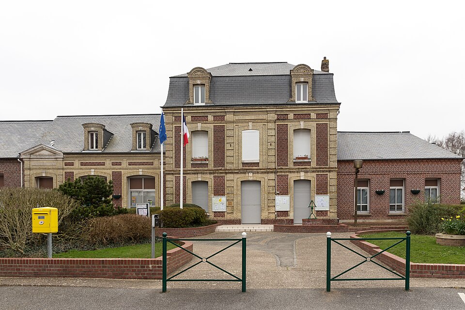 Beuzevillette — Mairie — école