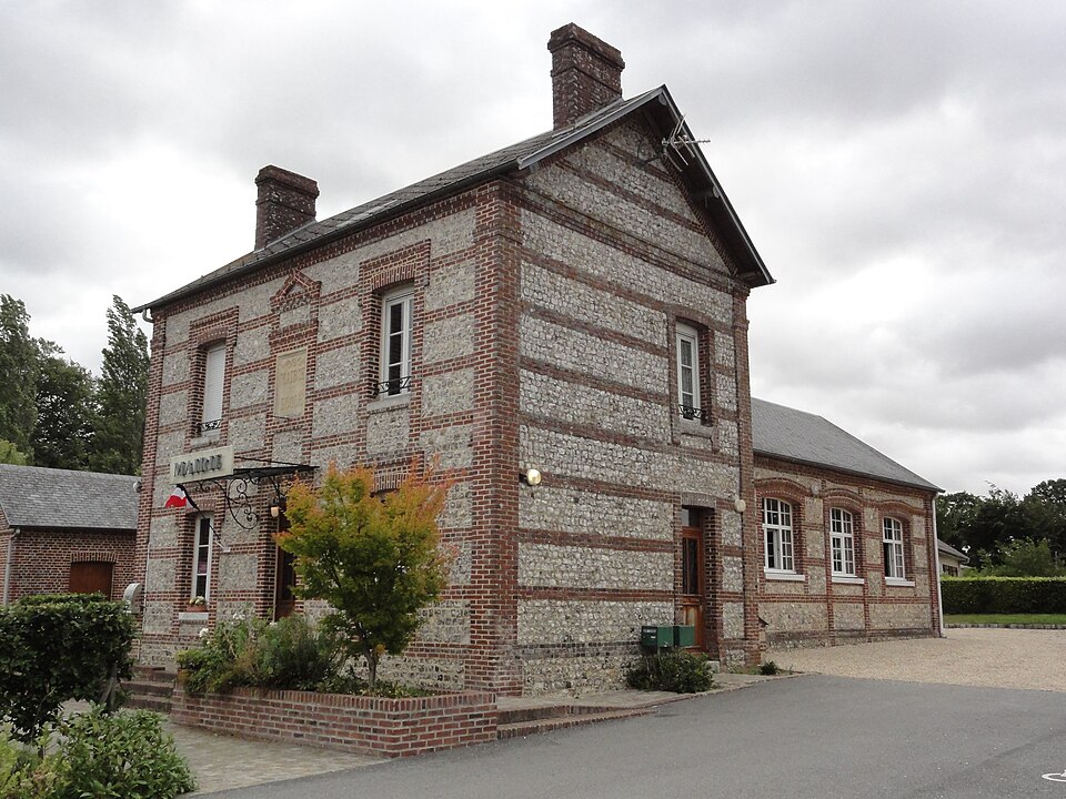 Carville — Pot — de — Fer (Seine — Mar.) mairie et salle communale (01)