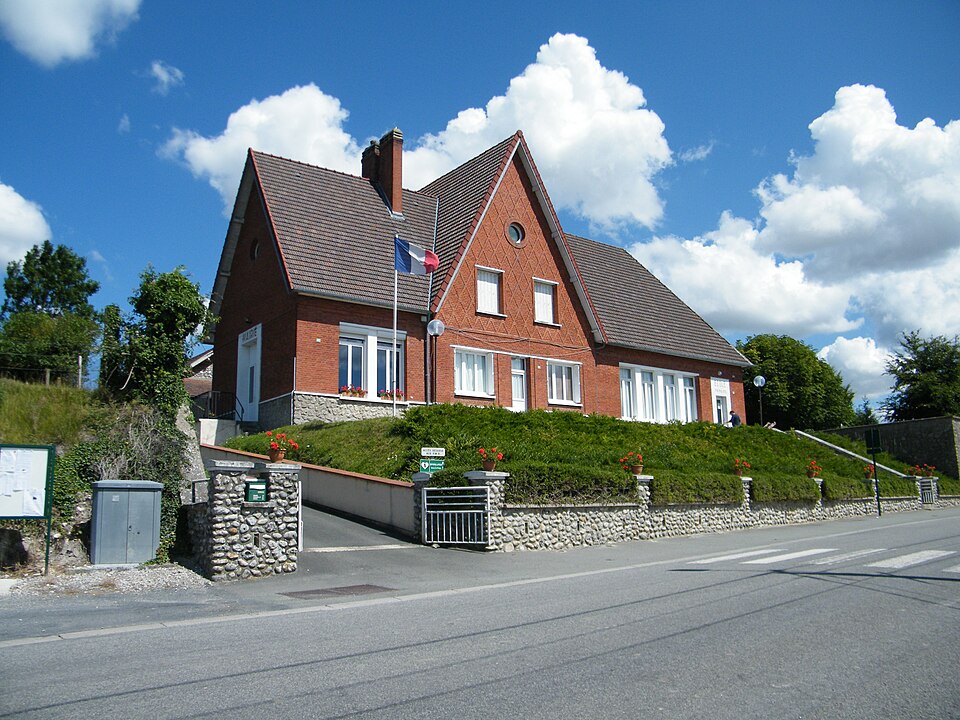 Clais, Seine — Maritime, France, mairie — école