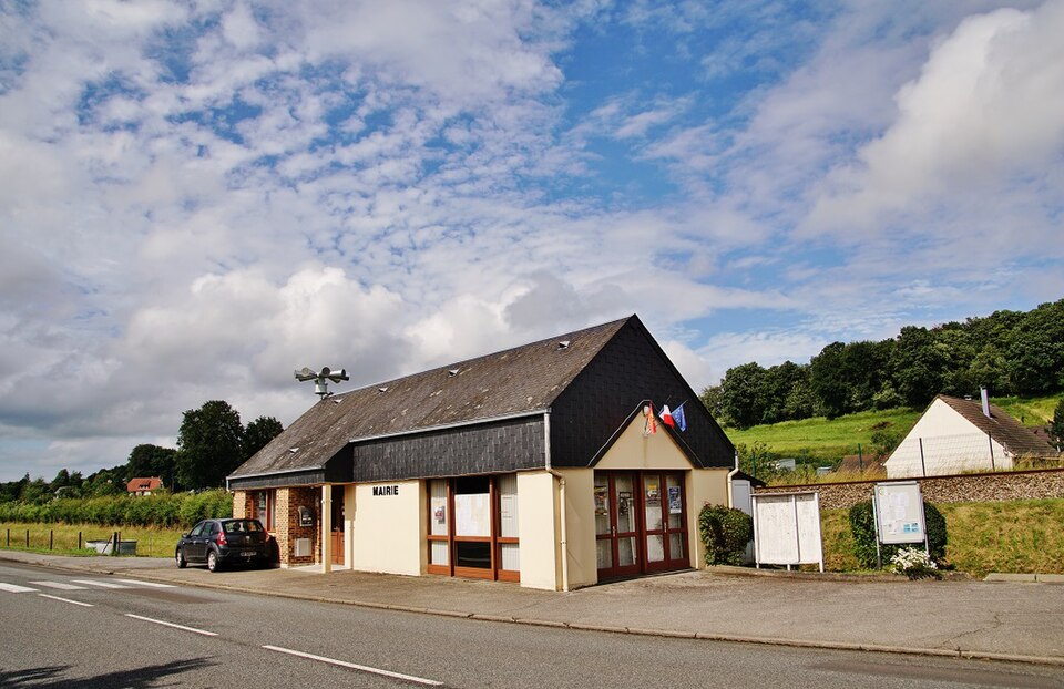 039 Crosville — sur — Scie ( 76590 )