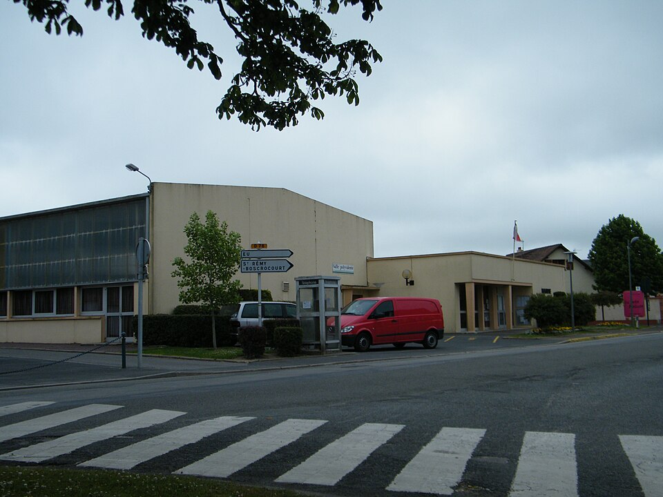 Mairie salle Etalondes (Seine — Maritime) France