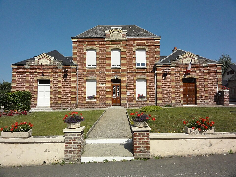 Ganzeville (Seine — Mar.) mairie — école