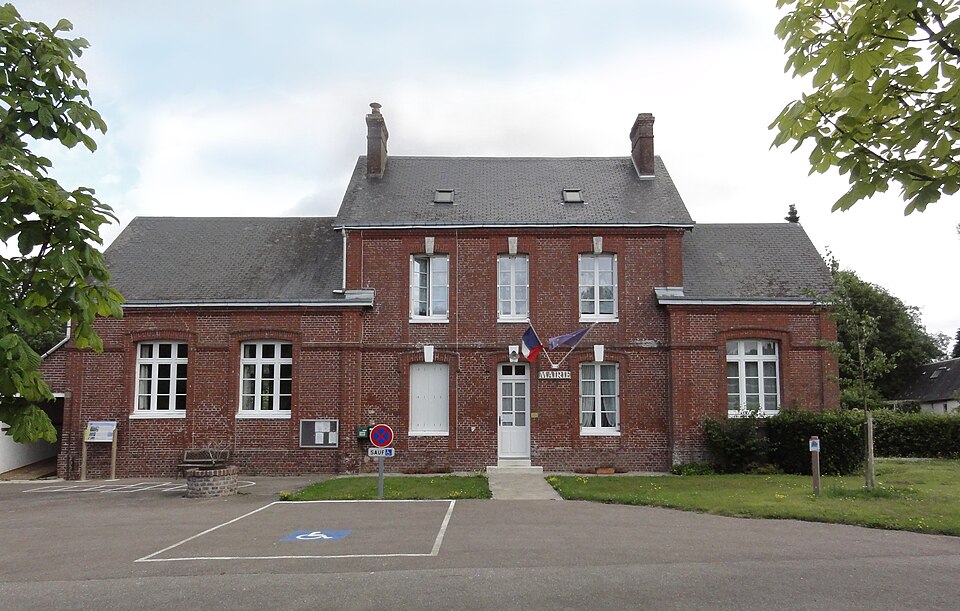 Gonzeville (Seine — Mar.) mairie — école