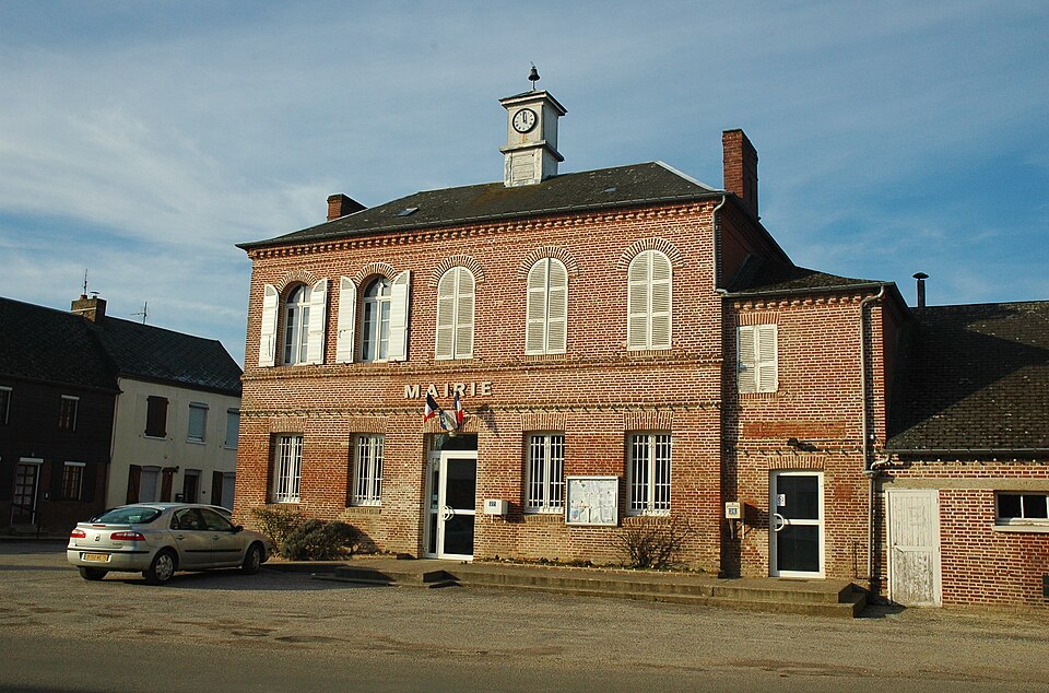 Grandcourt (mairie) 1