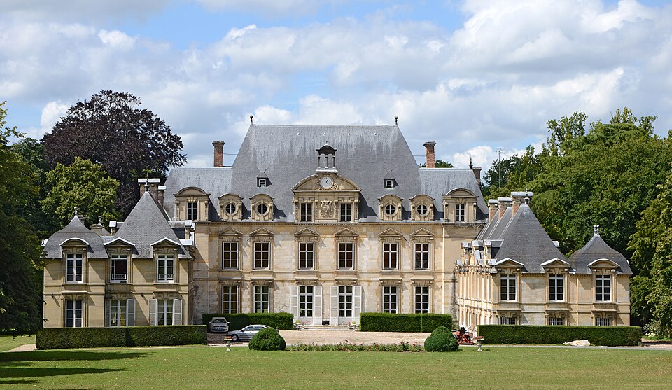 Chateau — de — la — Riviere — Bourdet — DSC 0185