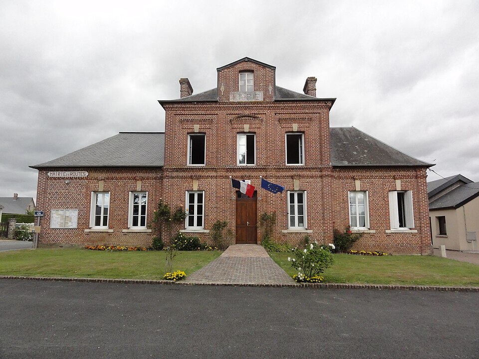 Routes (Seine — Mar.) mairie