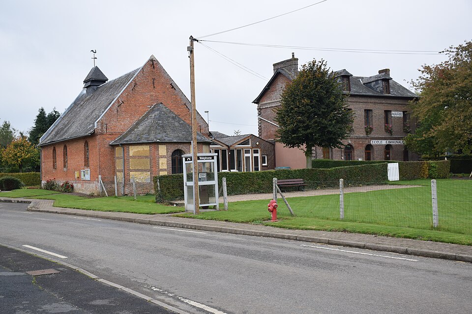 Morienne mairie église