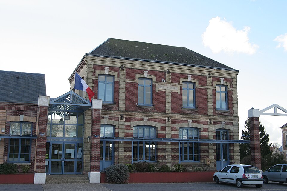 Saint — Nicolas — de — la — Taille — Mairie
