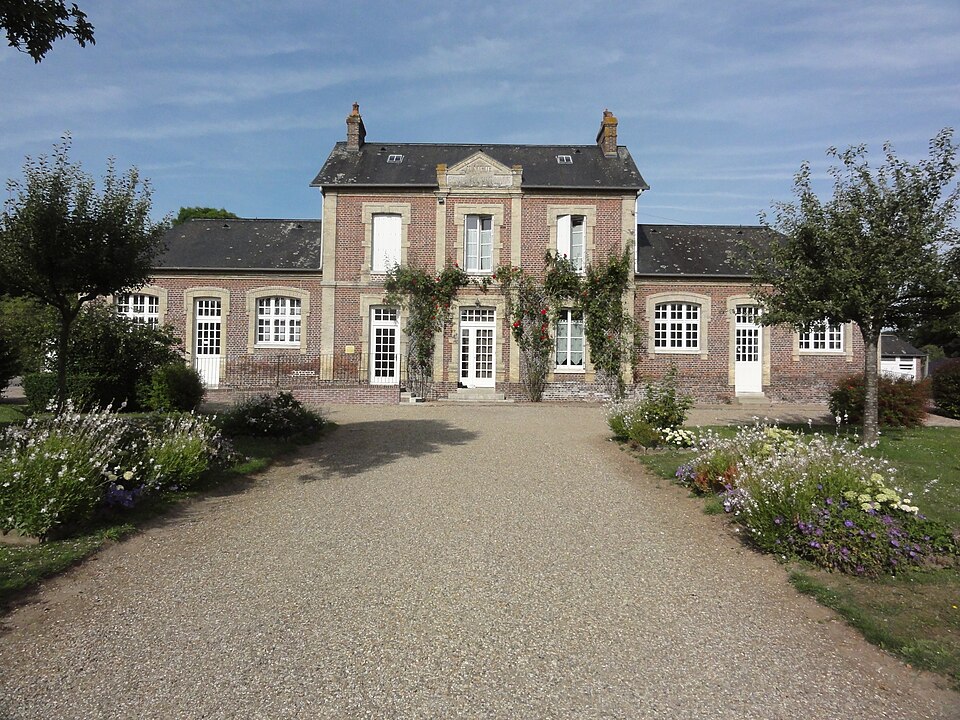 Thiouville (Seine — Mar.) mairie — école