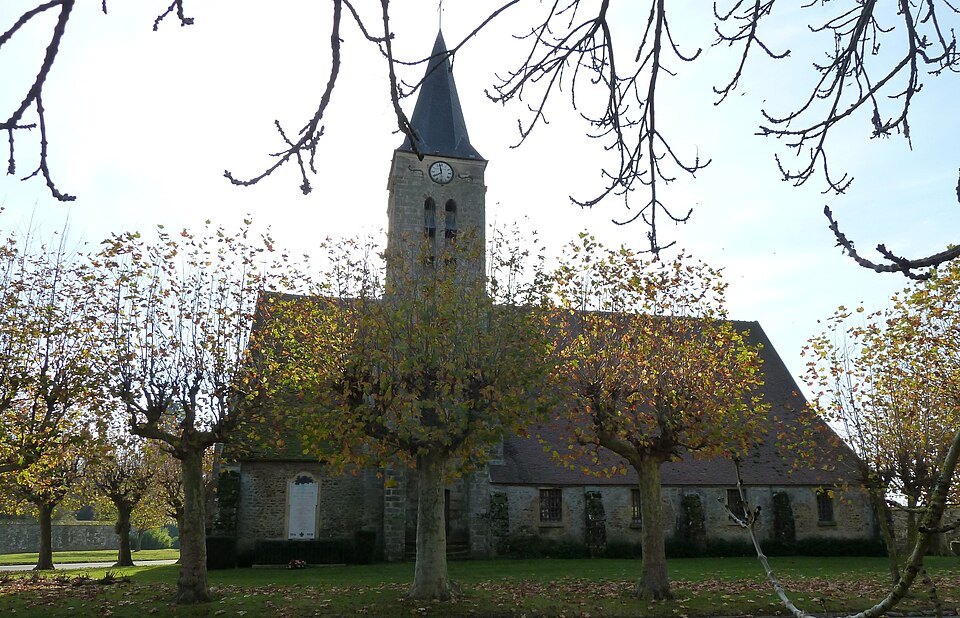 Eglise Saint — Christophe d'Aubepierre (1)