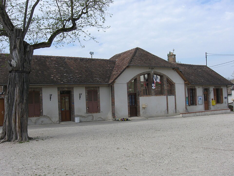 Balloy mairie