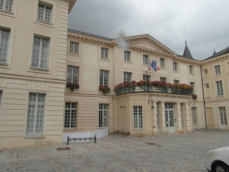 Mairie de Boissise — le — Roi (Seine — et — Marne)