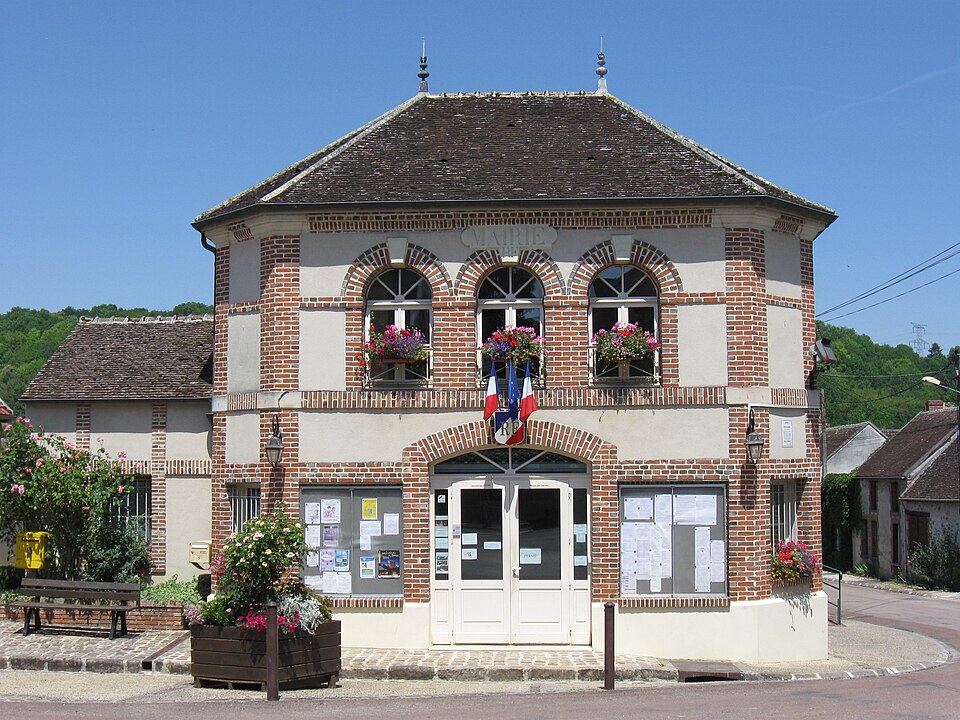 Chalautre — la — Grande mairie