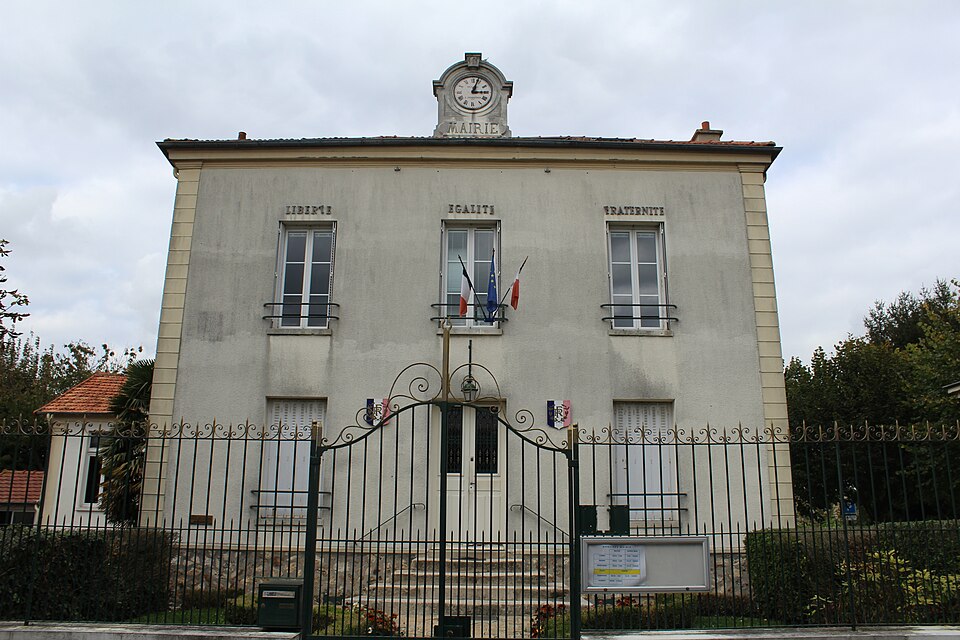 Mairie Chanteloup Brie 4