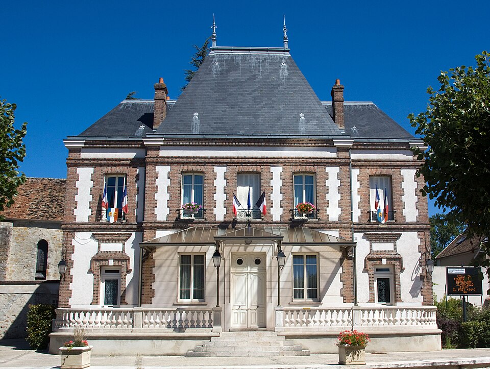 Chartrettes — mairie IMG 8217