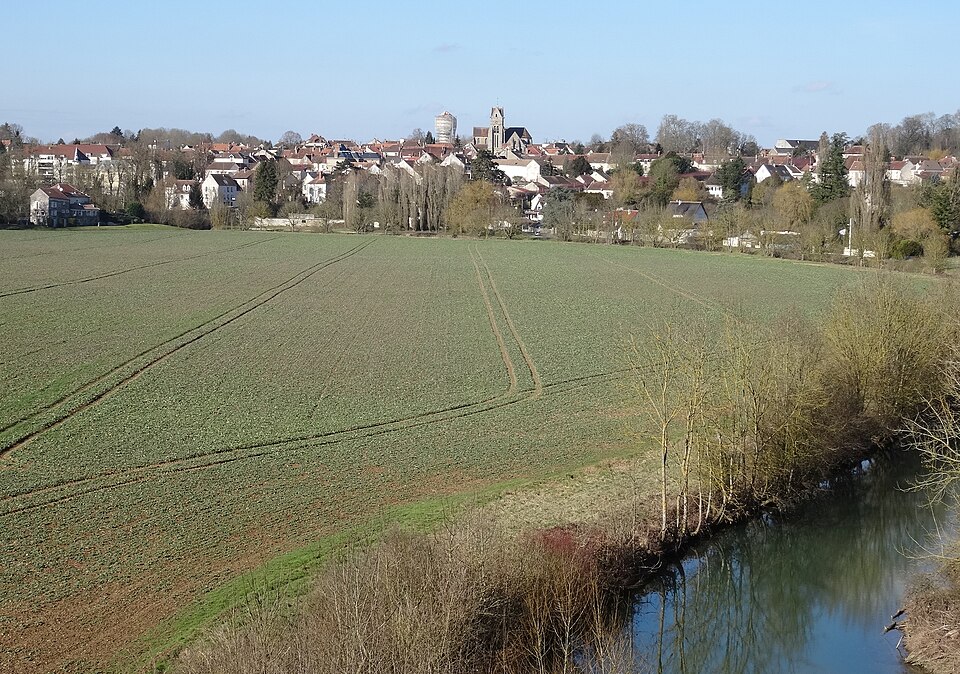Chaumes — en — Brie vue