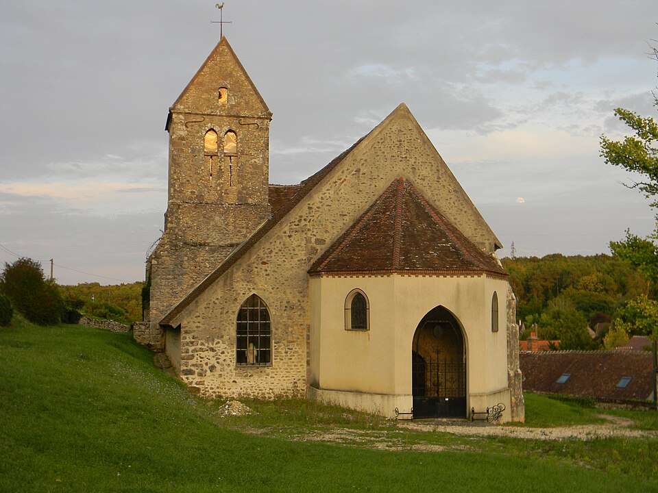 Eglise Saint — Sulpice de Faÿ — lès — Nemours