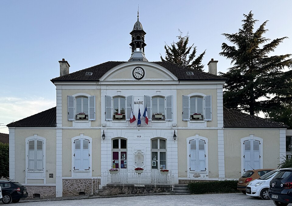Mairie — Gouvernes (FR77) — 2025 — 06 — 24 — 1