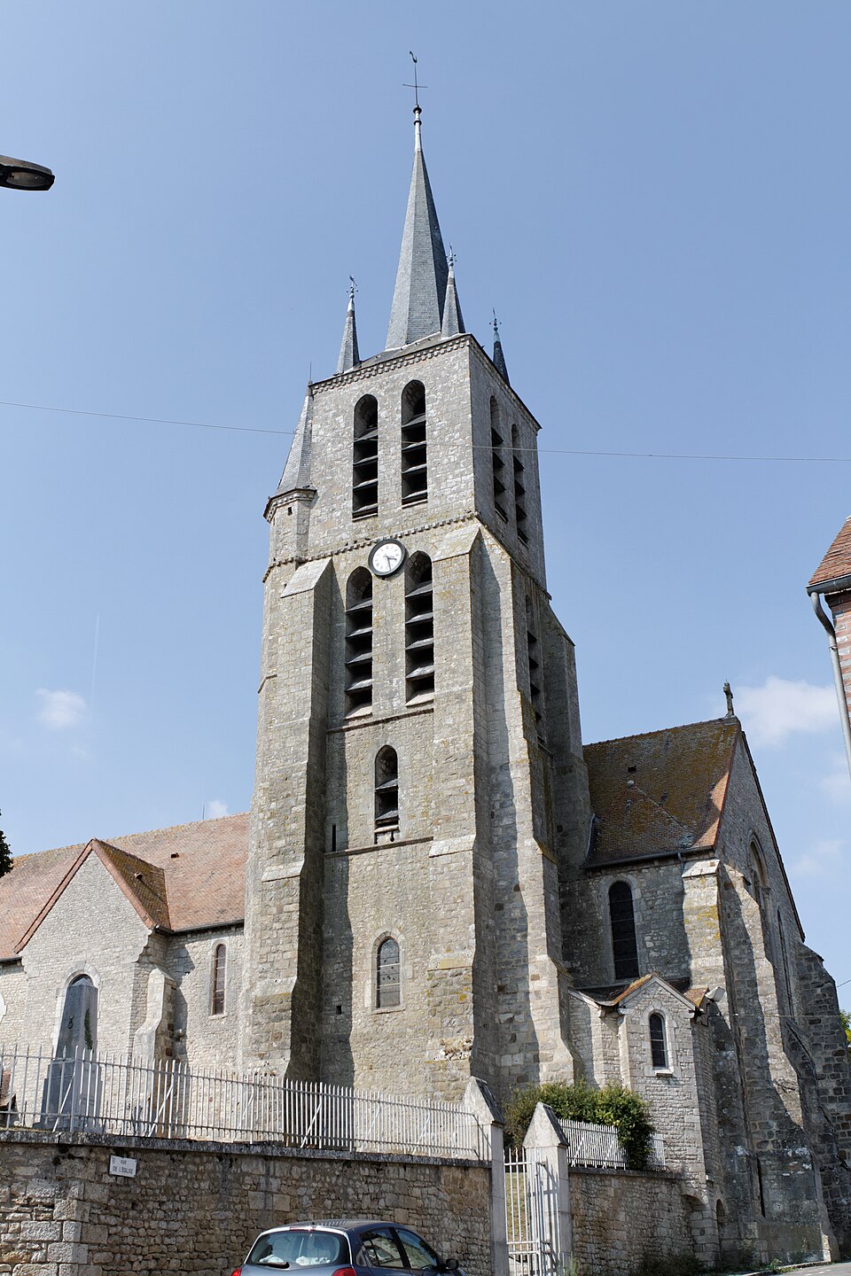 Eglise Sainte — Anne Lorrez Le Bocage 2