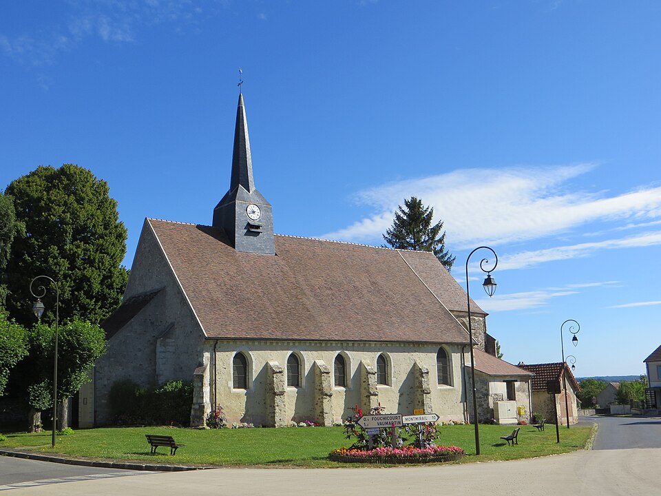 Montdauphin — Église Saint — Loup 2