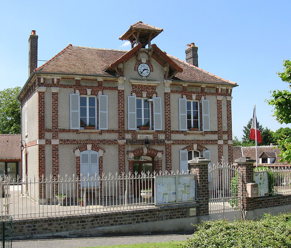 Montigny — le — Guesdier mairie