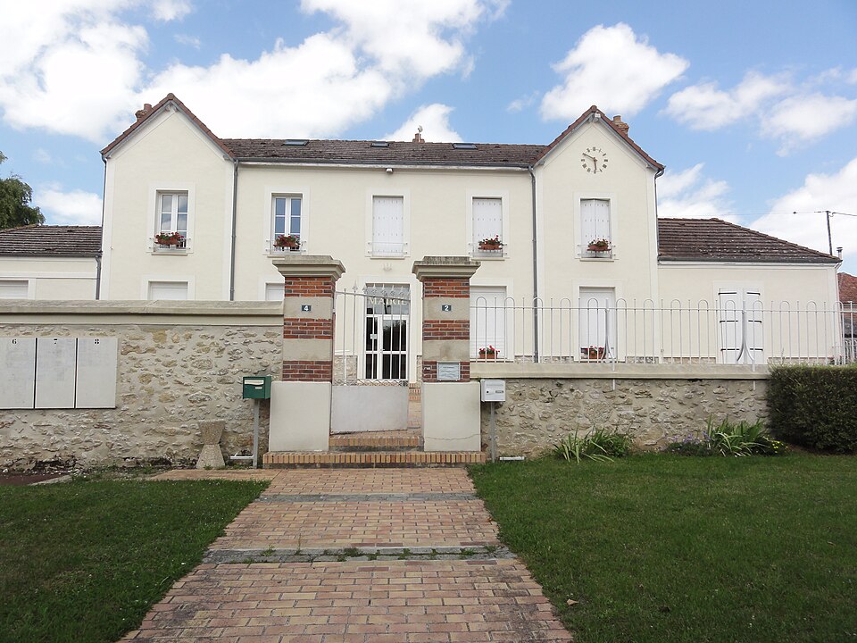 Mortery (Seine — et — Marne) La mairie