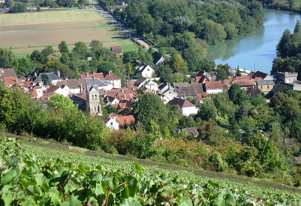 Nanteuil — sur — Marne vue