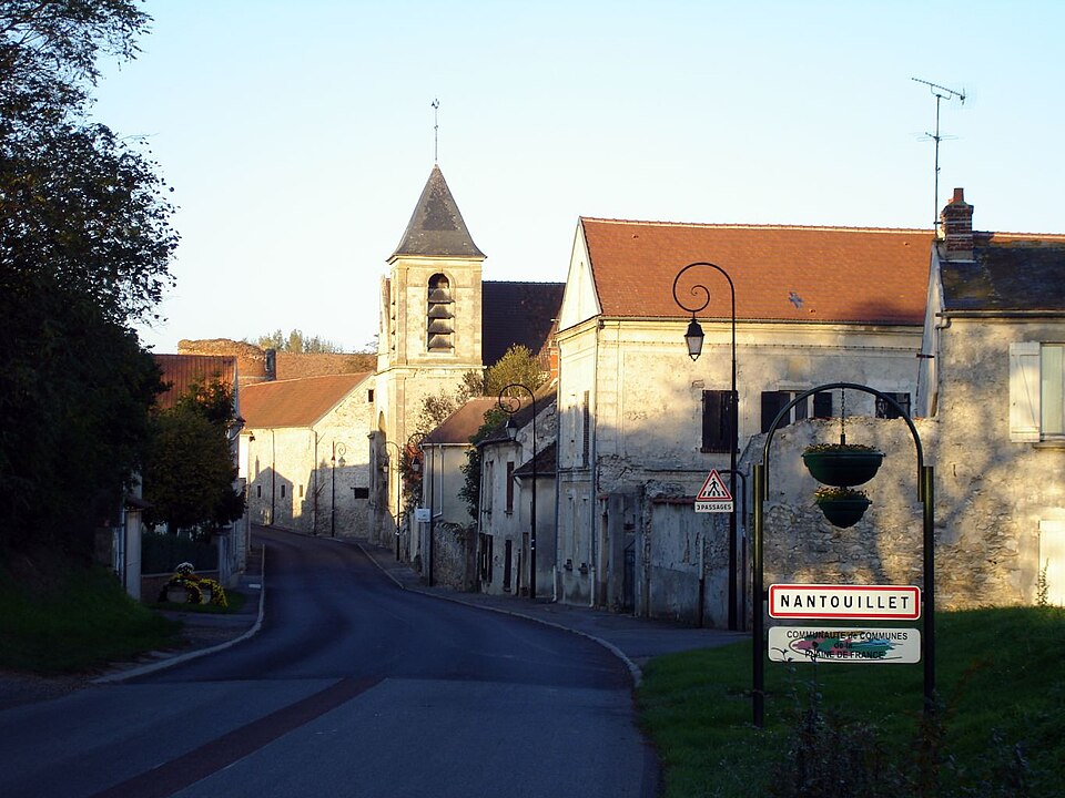 Nantouillet1 (Seine — et — Marne)