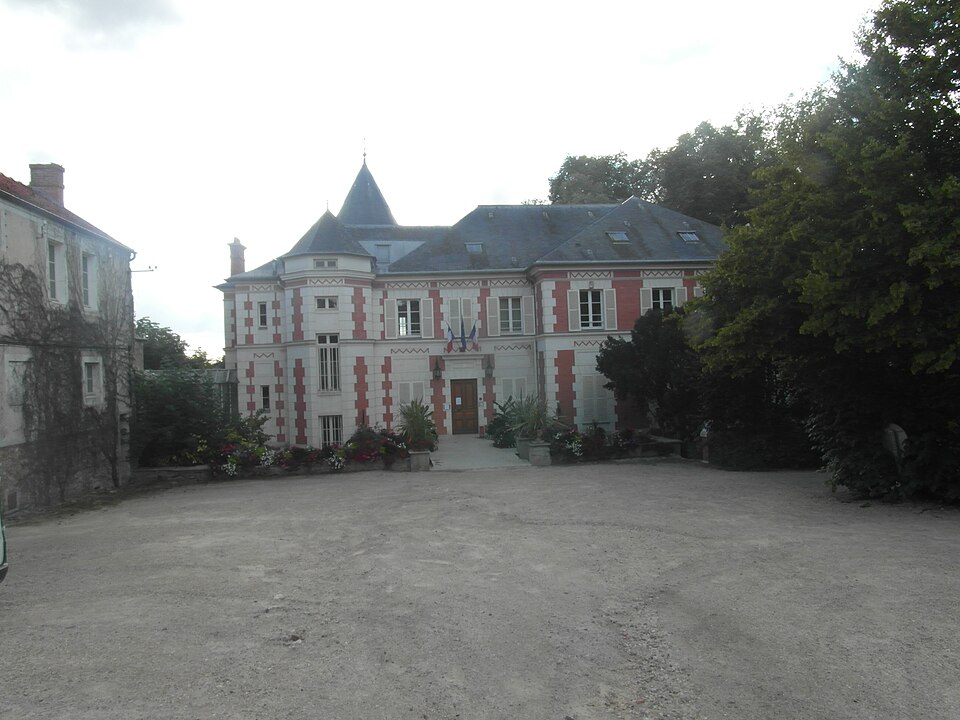 Mairie de Pringy (Seine — et — Marne)