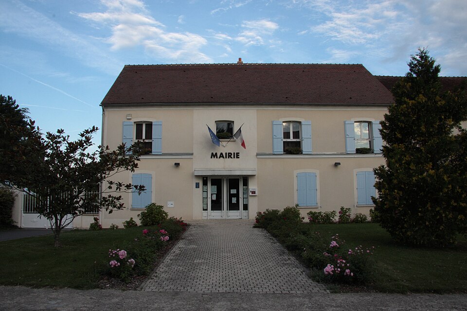 FR77 Saint — Augustin mairie 1