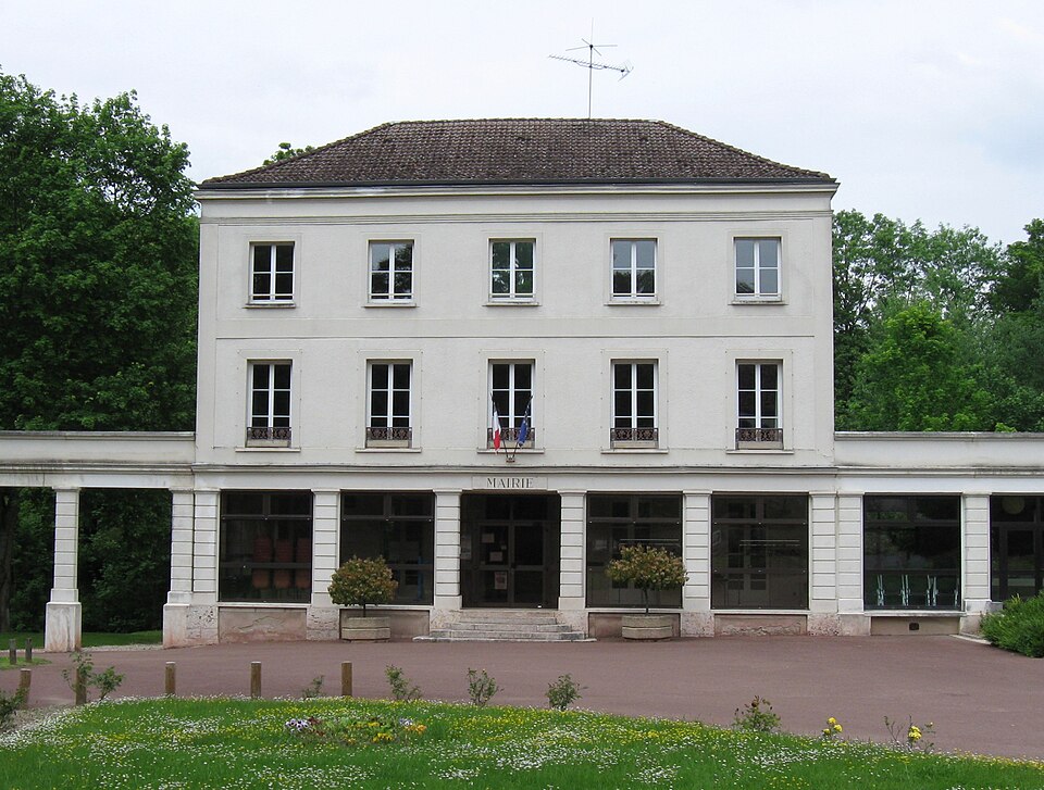 Saint — Brice mairie