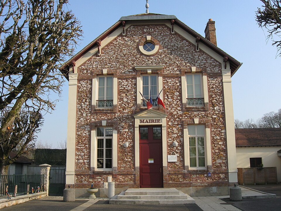 Saint — Germain — Laxis mairie
