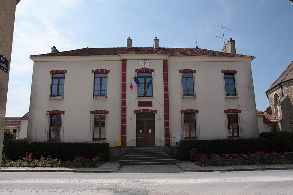 FR77 Saint — Rémy — la — Vanne Mairie