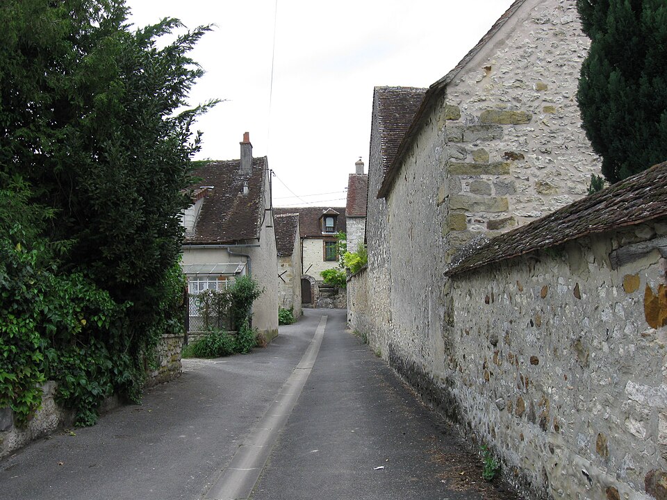 Thénisy rue