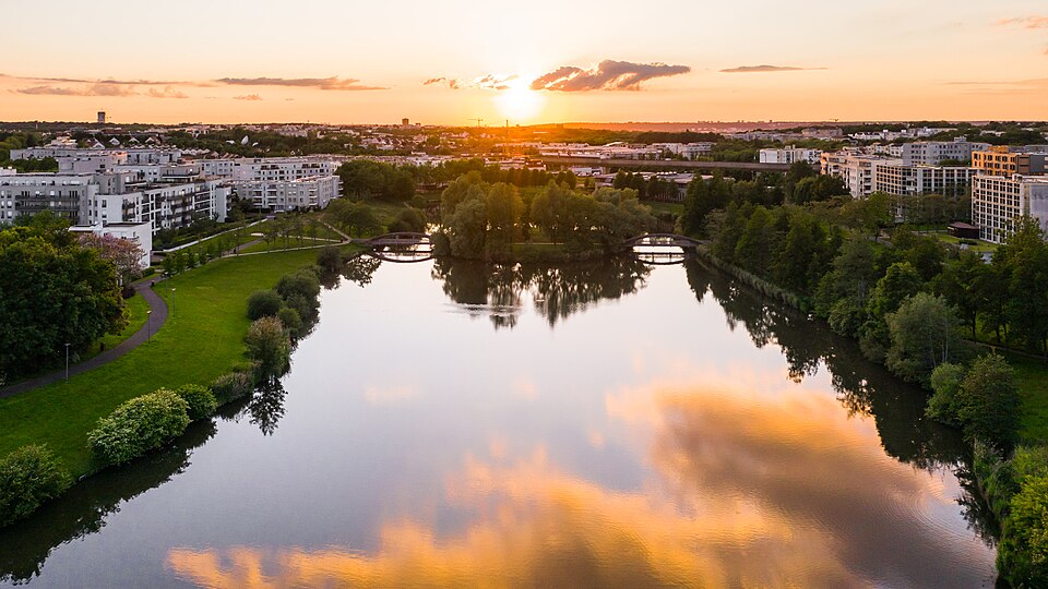 Étang du Segrais at Sunset, Between Lognes and Torcy, 2019 — 05 — 28