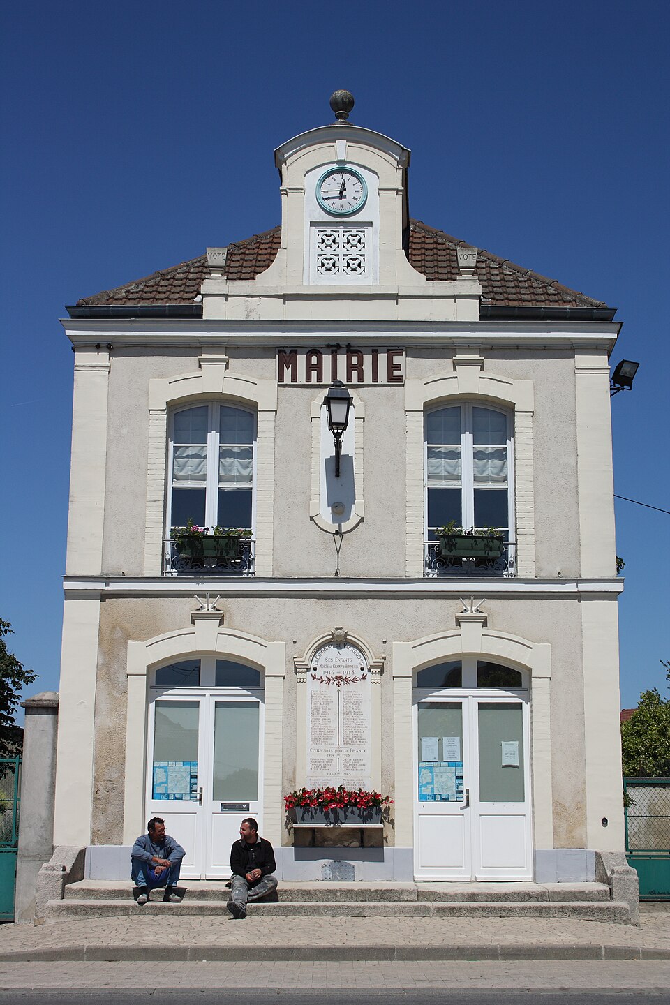Varreddes Mairie6961
